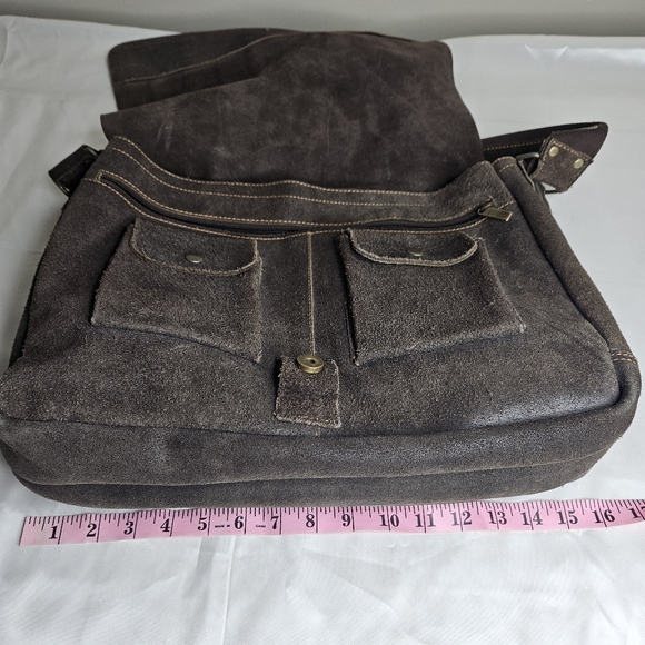 David King Distressed Leather Large Full Flap Messenger Bag Mailbag 16×11 Brown - Picture 12 of 14